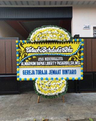 Papan Bunga Duka di Morobongo